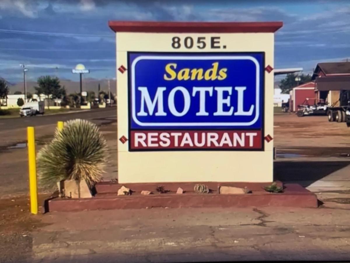 Sands Motel Van Horn Bagian luar foto